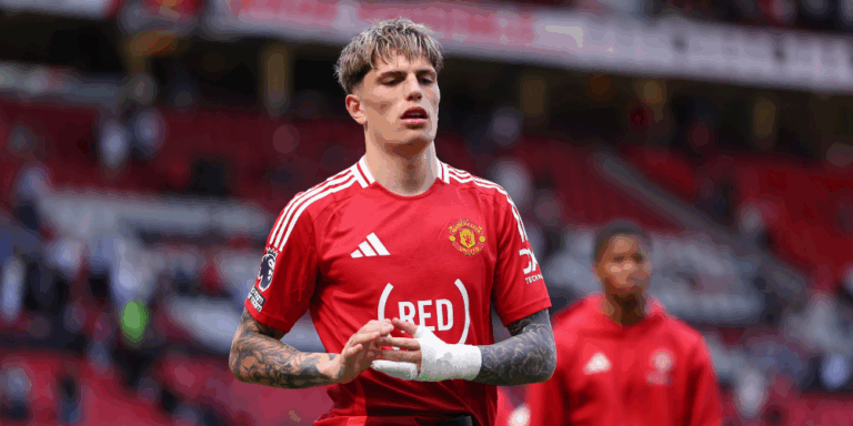 Alejandro-Garnacho-wants-a-Premier-League-transfer-this-summer-as-the-winger-prepares-to-leave-Manchester-United