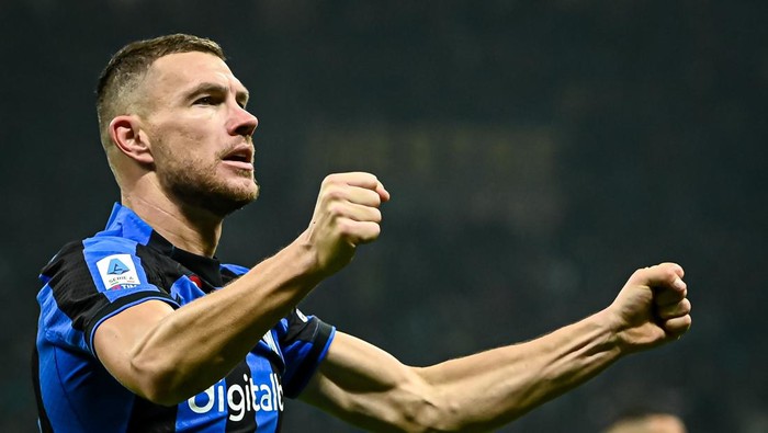 edin-dzeko-2_169