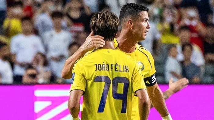 joao-felix-cristiano-ronaldo-1758947525871_169