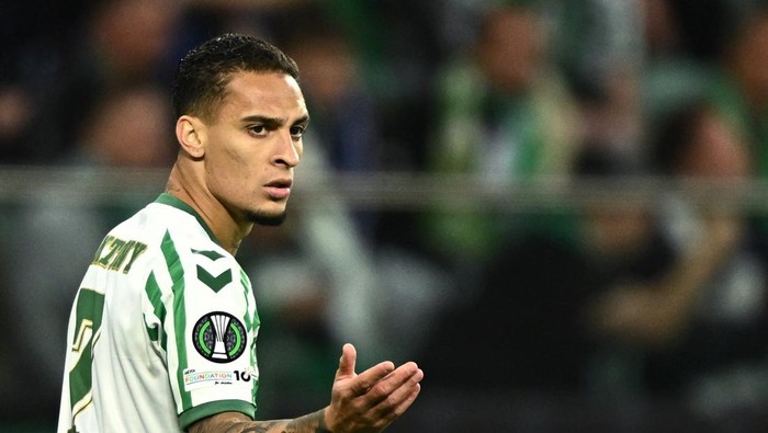 antony-jadon-sancho-1748492811745_169