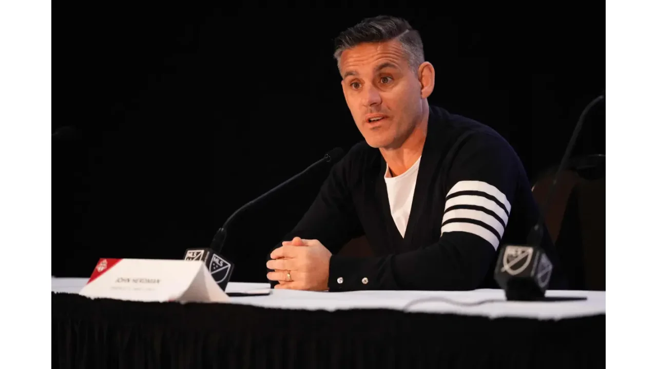 john-herdman-pilih-jens-raven-gantikan-mauro-zijlstra-yang-cedera-jelang-laga-lawan-bulgaria